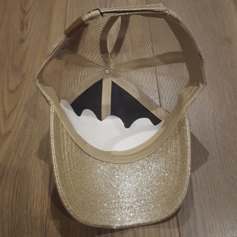 Black and Gold Fleur De Lis Glitter Mesh Hat - Picture 5 of 5